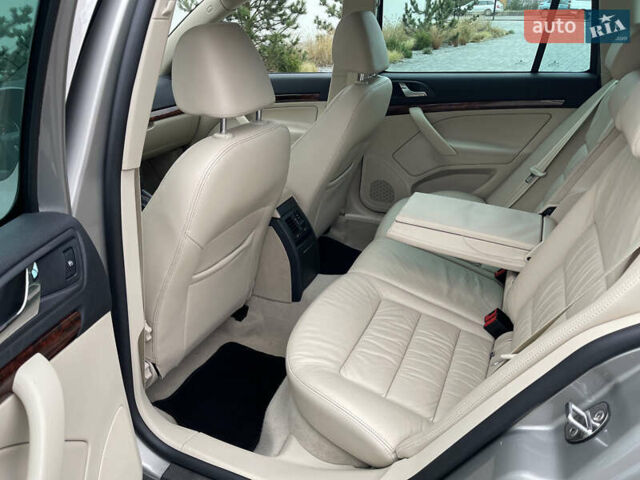 Бежевый Шкода Октавия, объемом двигателя 1.8 л и пробегом 159 тыс. км за 7499 $, фото 22 на Automoto.ua