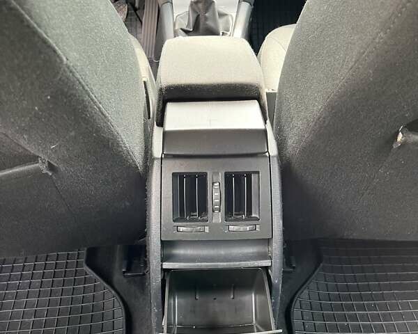 Бежевый Шкода Октавия, объемом двигателя 1.8 л и пробегом 239 тыс. км за 7000 $, фото 29 на Automoto.ua