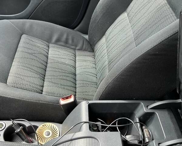 Бежевый Шкода Октавия, объемом двигателя 1.8 л и пробегом 239 тыс. км за 7000 $, фото 21 на Automoto.ua