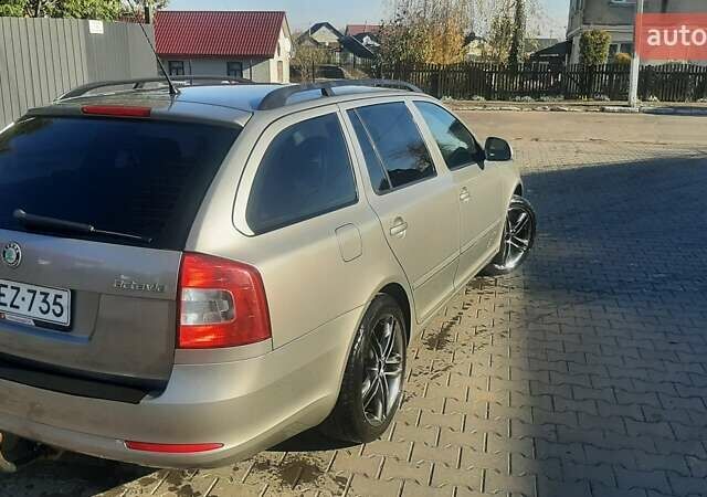 Бежевый Шкода Октавия, объемом двигателя 1.4 л и пробегом 226 тыс. км за 6300 $, фото 7 на Automoto.ua