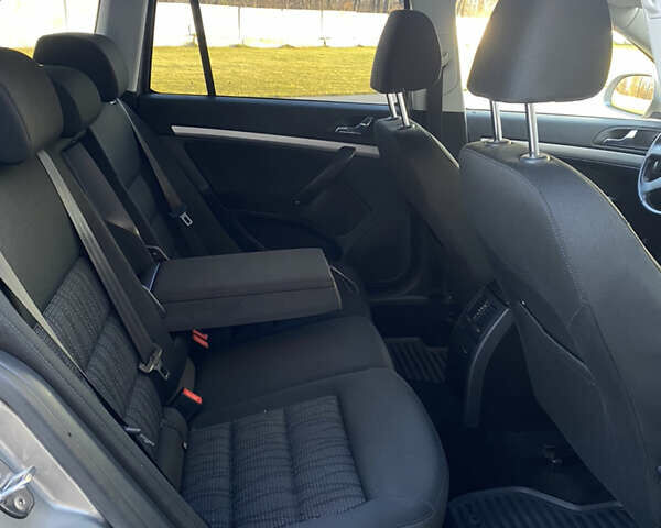 Бежевий Шкода Октавія, об'ємом двигуна 1.4 л та пробігом 226 тис. км за 5999 $, фото 12 на Automoto.ua