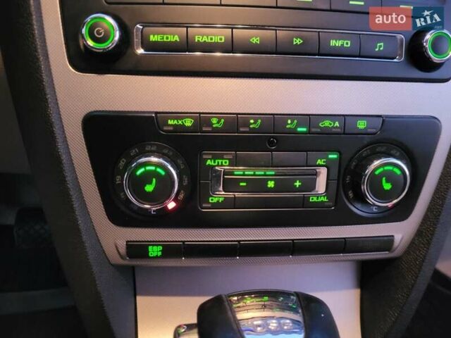 Бежевый Шкода Октавия, объемом двигателя 1.98 л и пробегом 231 тыс. км за 8300 $, фото 45 на Automoto.ua