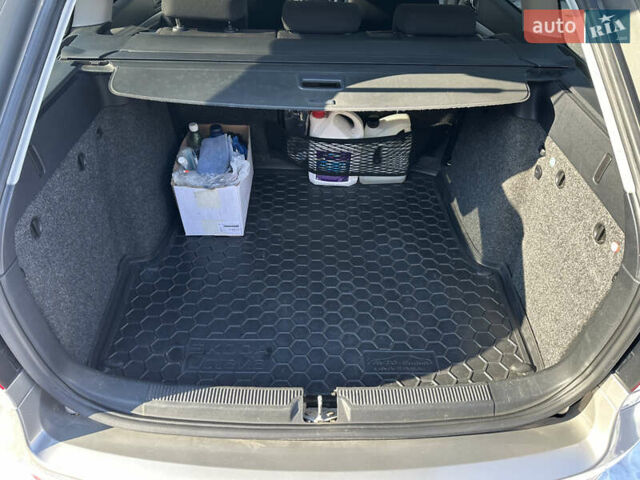 Бежевый Шкода Октавия, объемом двигателя 1.8 л и пробегом 124 тыс. км за 8300 $, фото 25 на Automoto.ua