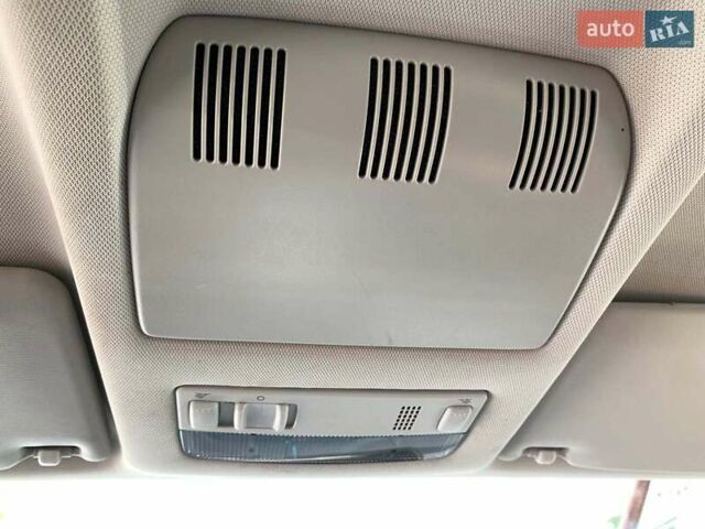 Бежевый Шкода Октавия, объемом двигателя 1.6 л и пробегом 125 тыс. км за 8330 $, фото 34 на Automoto.ua