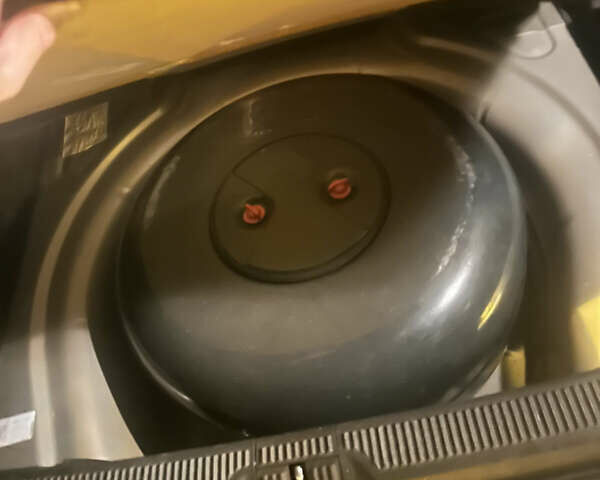 Бежевый Шкода Октавия, объемом двигателя 1.6 л и пробегом 200 тыс. км за 4999 $, фото 9 на Automoto.ua