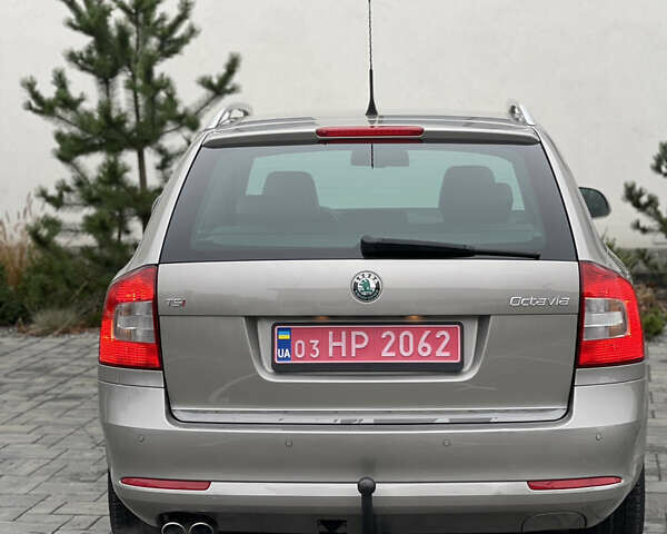 Бежевый Шкода Октавия, объемом двигателя 1.8 л и пробегом 159 тыс. км за 7499 $, фото 5 на Automoto.ua