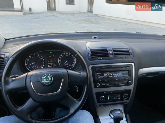 Бежевий Шкода Октавія, об'ємом двигуна 1.4 л та пробігом 226 тис. км за 5999 $, фото 7 на Automoto.ua