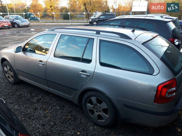 Бежевый Шкода Октавия, объемом двигателя 1.6 л и пробегом 200 тыс. км за 4999 $, фото 8 на Automoto.ua