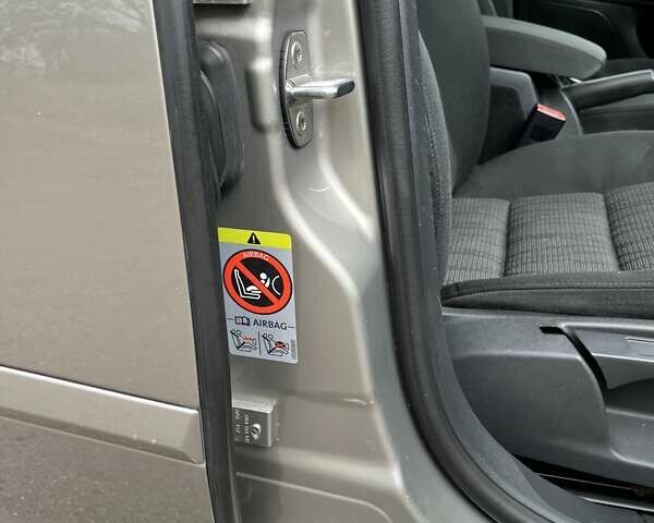 Бежевый Шкода Октавия, объемом двигателя 1.8 л и пробегом 239 тыс. км за 7000 $, фото 46 на Automoto.ua