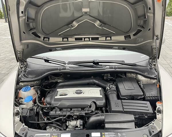 Бежевый Шкода Октавия, объемом двигателя 1.8 л и пробегом 159 тыс. км за 7499 $, фото 43 на Automoto.ua