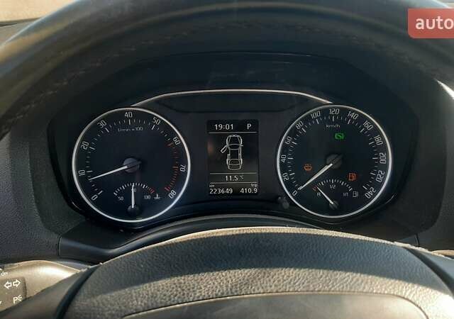 Бежевый Шкода Октавия, объемом двигателя 1.4 л и пробегом 226 тыс. км за 6300 $, фото 4 на Automoto.ua