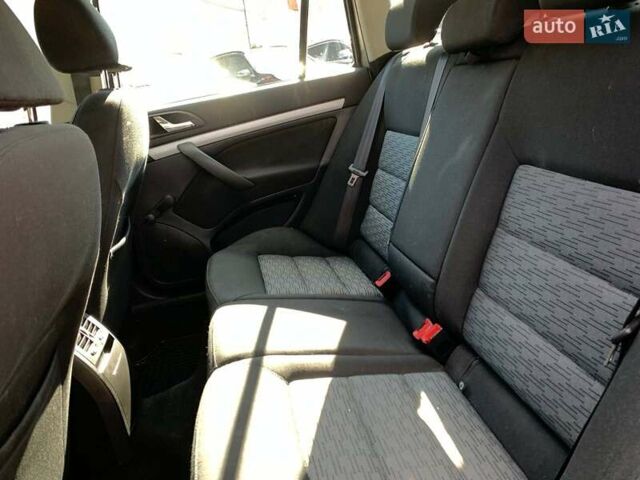 Бежевый Шкода Октавия, объемом двигателя 1.6 л и пробегом 125 тыс. км за 8330 $, фото 26 на Automoto.ua