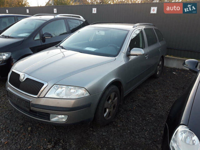 Бежевый Шкода Октавия, объемом двигателя 1.6 л и пробегом 200 тыс. км за 4999 $, фото 7 на Automoto.ua