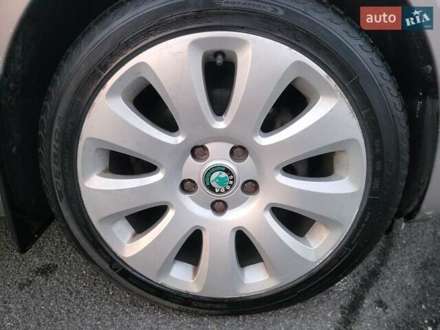 Бежевый Шкода Октавия, объемом двигателя 1.98 л и пробегом 231 тыс. км за 8300 $, фото 66 на Automoto.ua