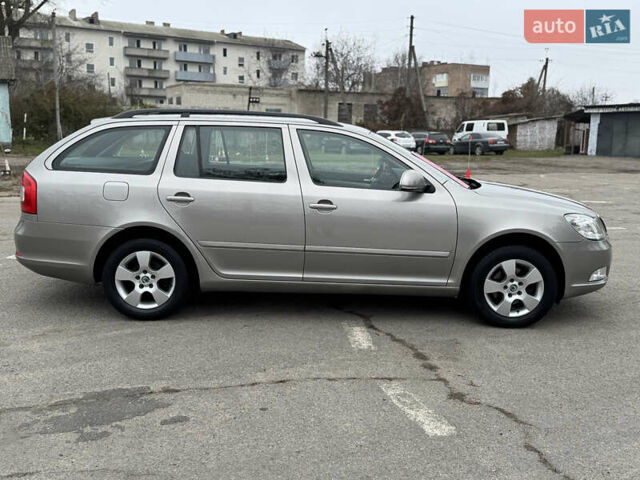 Бежевый Шкода Октавия, объемом двигателя 1.6 л и пробегом 223 тыс. км за 7700 $, фото 9 на Automoto.ua