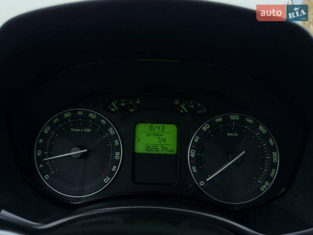 Шкода Октавия 2009 в Березань на Automoto.ua Бежевый Шкода Октавия, объемом двигателя 1.6 л и пробегом 182 тыс. км за 6700 $, фото 21 на Automoto.ua