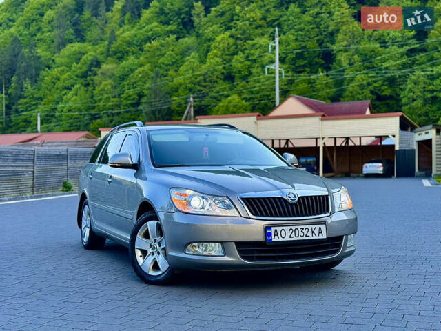 Бежевий Шкода Октавія, об'ємом двигуна 1.6 л та пробігом 219 тис. км за 7500 $, фото 1 на Automoto.ua