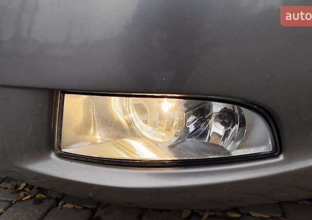 Бежевий Шкода Октавія, об'ємом двигуна 1.8 л та пробігом 198 тис. км за 7600 $, фото 10 на Automoto.ua