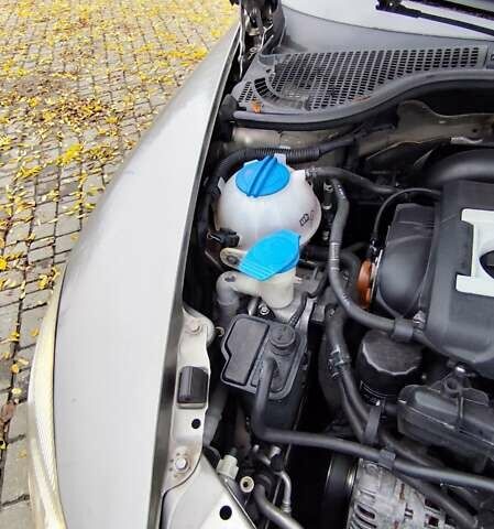 Бежевий Шкода Октавія, об'ємом двигуна 1.8 л та пробігом 198 тис. км за 7600 $, фото 16 на Automoto.ua