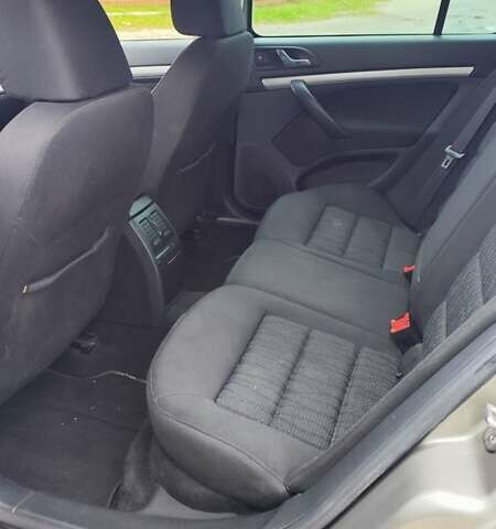 Бежевий Шкода Октавія, об'ємом двигуна 1.8 л та пробігом 198 тис. км за 7600 $, фото 21 на Automoto.ua