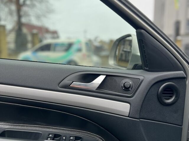 Бежевий Шкода Октавія, об'ємом двигуна 1.8 л та пробігом 280 тис. км за 8000 $, фото 23 на Automoto.ua