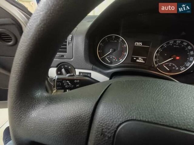 Бежевий Шкода Октавія, об'ємом двигуна 0 л та пробігом 197 тис. км за 8000 $, фото 2 на Automoto.ua