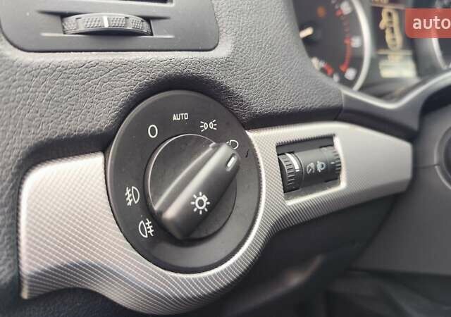 Бежевий Шкода Октавія, об'ємом двигуна 1.8 л та пробігом 198 тис. км за 7600 $, фото 25 на Automoto.ua