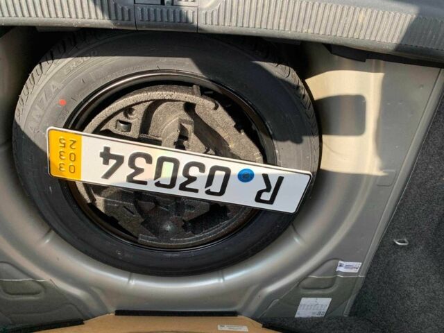 Бежевый Шкода Октавия, объемом двигателя 1.6 л и пробегом 225 тыс. км за 8500 $, фото 19 на Automoto.ua