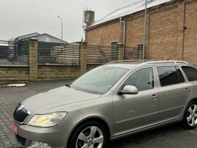 Бежевий Шкода Октавія, об'ємом двигуна 1.8 л та пробігом 280 тис. км за 8000 $, фото 12 на Automoto.ua