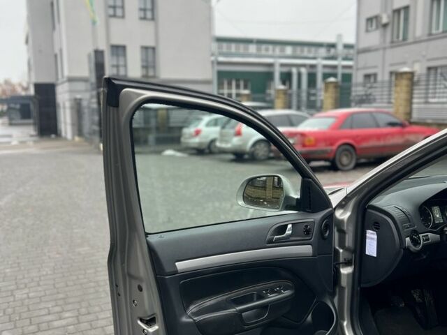 Бежевий Шкода Октавія, об'ємом двигуна 1.8 л та пробігом 280 тис. км за 8000 $, фото 18 на Automoto.ua