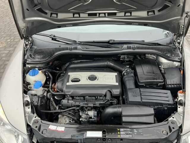 Бежевий Шкода Октавія, об'ємом двигуна 1.8 л та пробігом 280 тис. км за 8000 $, фото 14 на Automoto.ua