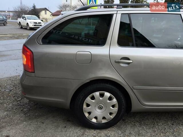 Бежевый Шкода Октавия, объемом двигателя 1.6 л и пробегом 218 тыс. км за 7300 $, фото 19 на Automoto.ua