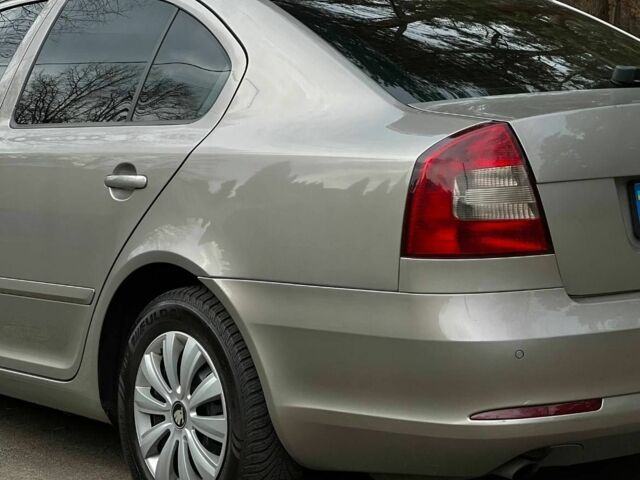 Бежевый Шкода Октавия, объемом двигателя 1.2 л и пробегом 190 тыс. км за 6900 $, фото 13 на Automoto.ua