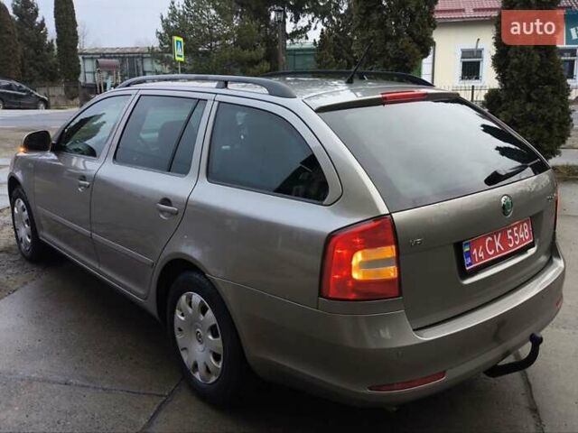 Бежевый Шкода Октавия, объемом двигателя 1.6 л и пробегом 218 тыс. км за 7300 $, фото 25 на Automoto.ua