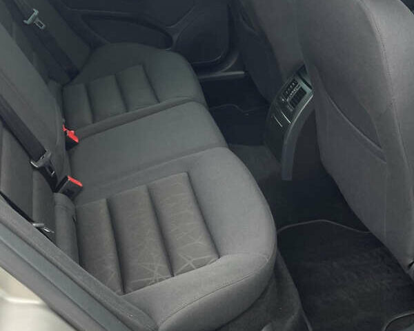 Бежевый Шкода Октавия, объемом двигателя 1.4 л и пробегом 192 тыс. км за 8350 $, фото 9 на Automoto.ua