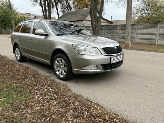 Шкода Октавія 2011 у Полтаві на Automoto.ua Бежевий Шкода Октавія, об'ємом двигуна 1.8 л та пробігом 301 тис. км за 6700 $, фото 7 на Automoto.ua