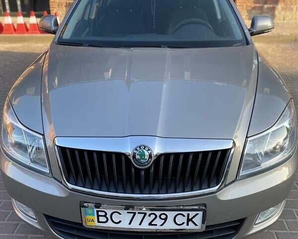 Бежевий Шкода Октавія, об'ємом двигуна 1.6 л та пробігом 120 тис. км за 8200 $, фото 21 на Automoto.ua