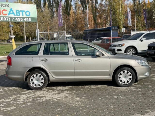 Бежевый Шкода Октавия, объемом двигателя 1.4 л и пробегом 214 тыс. км за 7400 $, фото 7 на Automoto.ua