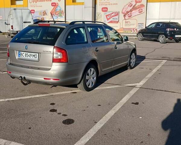 Бежевий Шкода Октавія, об'ємом двигуна 1.6 л та пробігом 363 тис. км за 7300 $, фото 2 на Automoto.ua