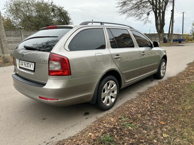 Шкода Октавія 2011 у Полтаві на Automoto.ua Бежевий Шкода Октавія, об'ємом двигуна 1.8 л та пробігом 301 тис. км за 6700 $, фото 5 на Automoto.ua