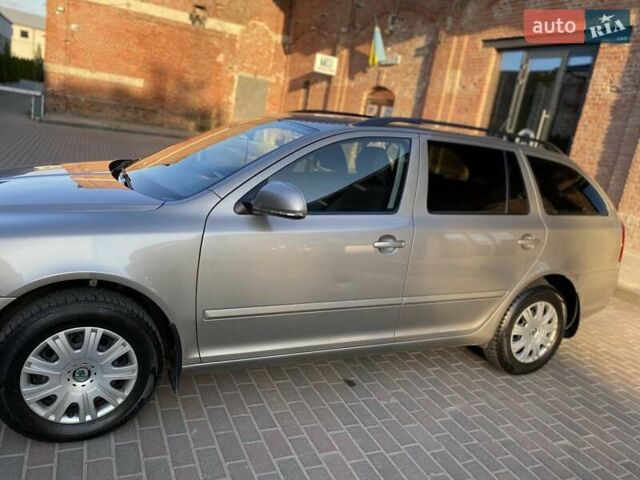 Бежевий Шкода Октавія, об'ємом двигуна 1.6 л та пробігом 120 тис. км за 8200 $, фото 17 на Automoto.ua