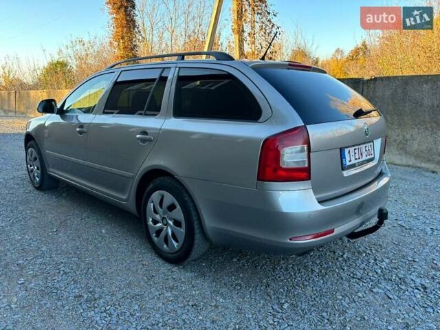 Бежевый Шкода Октавия, объемом двигателя 1.99 л и пробегом 209 тыс. км за 9200 $, фото 5 на Automoto.ua
