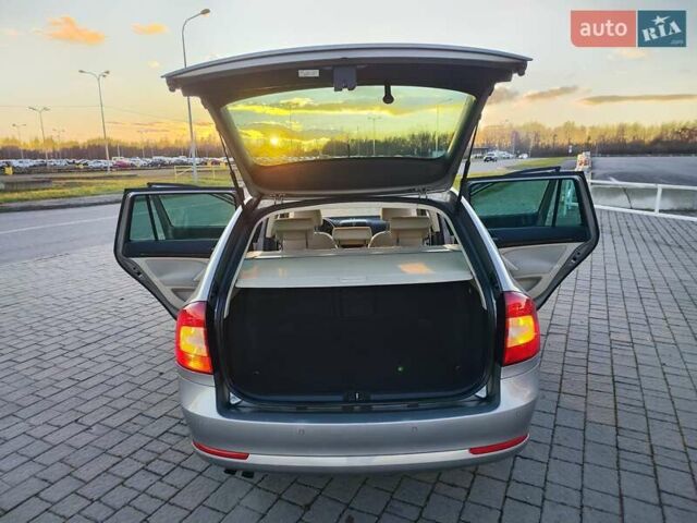 Бежевый Шкода Октавия, объемом двигателя 1.8 л и пробегом 190 тыс. км за 7555 $, фото 55 на Automoto.ua