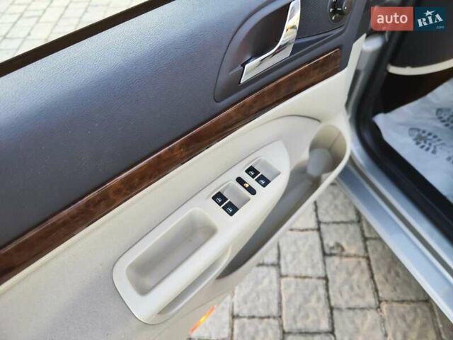 Бежевый Шкода Октавия, объемом двигателя 1.8 л и пробегом 190 тыс. км за 7555 $, фото 33 на Automoto.ua