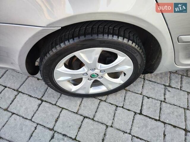 Бежевый Шкода Октавия, объемом двигателя 1.8 л и пробегом 190 тыс. км за 7555 $, фото 8 на Automoto.ua