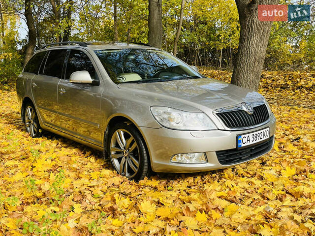 Шкода Октавия 2012 в Умани на Automoto.ua Бежевый Шкода Октавия, объемом двигателя 1.6 л и пробегом 208 тыс. км за 8800 $, фото 4 на Automoto.ua