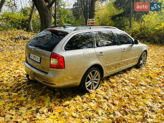 Шкода Октавия 2012 в Умани на Automoto.ua Бежевый Шкода Октавия, объемом двигателя 1.6 л и пробегом 208 тыс. км за 8800 $, фото 9 на Automoto.ua