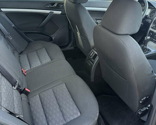 Шкода Октавія 2012 у Вінниці на Automoto.ua Бежевий Шкода Октавія, об'ємом двигуна 1.6 л та пробігом 180 тис. км за 8800 $, фото 14 на Automoto.ua