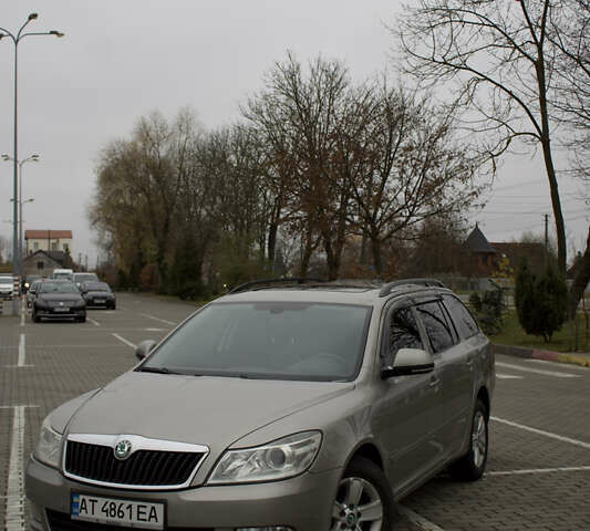 Бежевый Шкода Октавия, объемом двигателя 1.6 л и пробегом 286 тыс. км за 7500 $, фото 18 на Automoto.ua