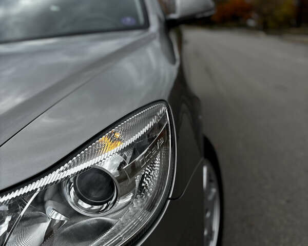 Шкода Октавія 2012 у Харкові на Automoto.ua Бежевий Шкода Октавія, об'ємом двигуна 1.8 л та пробігом 219 тис. км за 8700 $, фото 7 на Automoto.ua